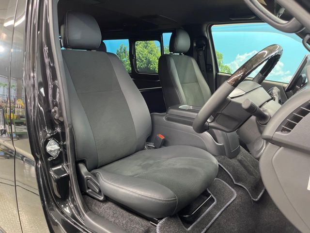 TOYOTA HIACE van 2WD 2023