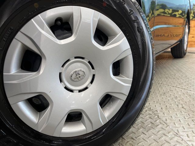 TOYOTA HIACE van 2WD 2023