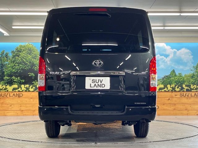 TOYOTA HIACE van 2WD 2023