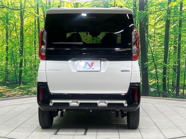 MITSUBISHI DELICA MINI 2023