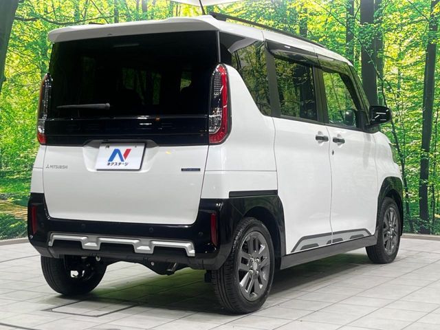 MITSUBISHI DELICA MINI 2023
