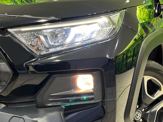 TOYOTA RAV4 4WD 2019