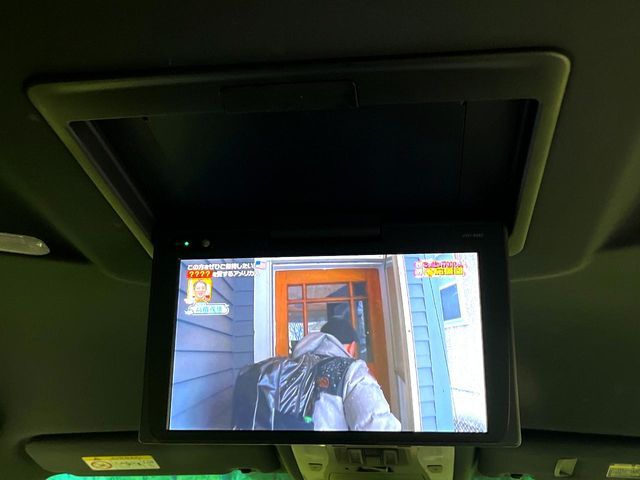 TOYOTA VELLFIRE 2017