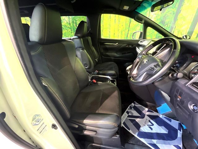 TOYOTA VELLFIRE 2017