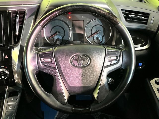 TOYOTA VELLFIRE 2017