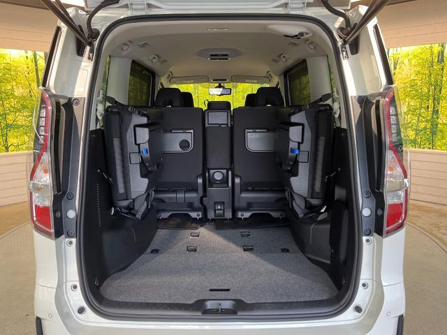 NISSAN SERENA  S-HYBRID 2020