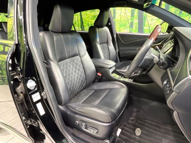 TOYOTA HARRIER 2WD 2014