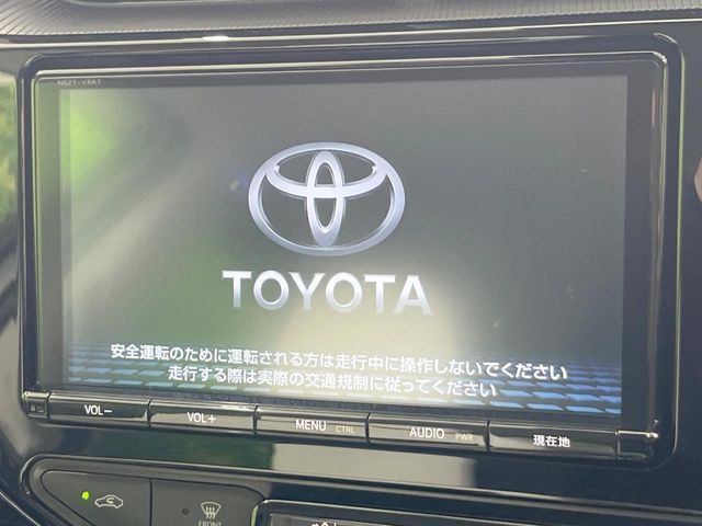 TOYOTA AQUA 2017