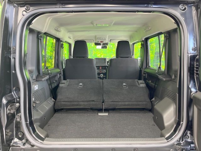 SUZUKI JIMNY NOMADE 2025