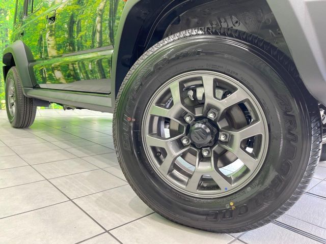 SUZUKI JIMNY NOMADE 2025