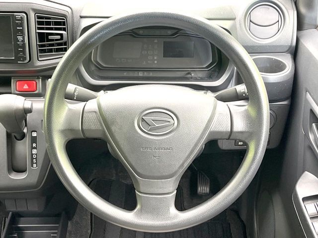 DAIHATSU MIRA e:S 2017