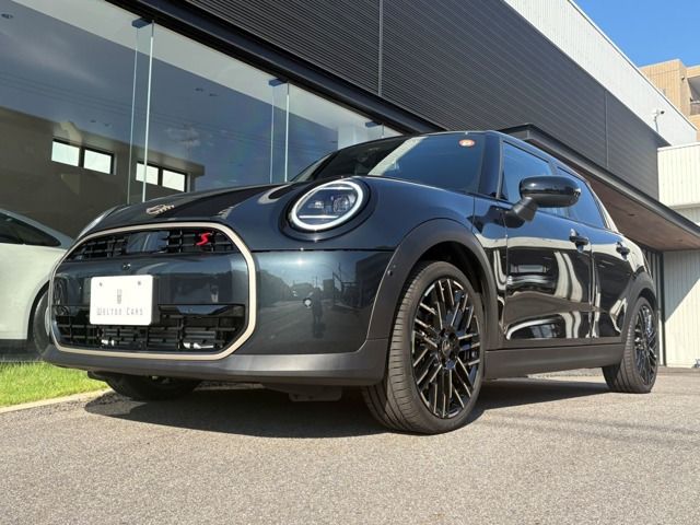 BMW MINI COOPER 5DOOR 2025