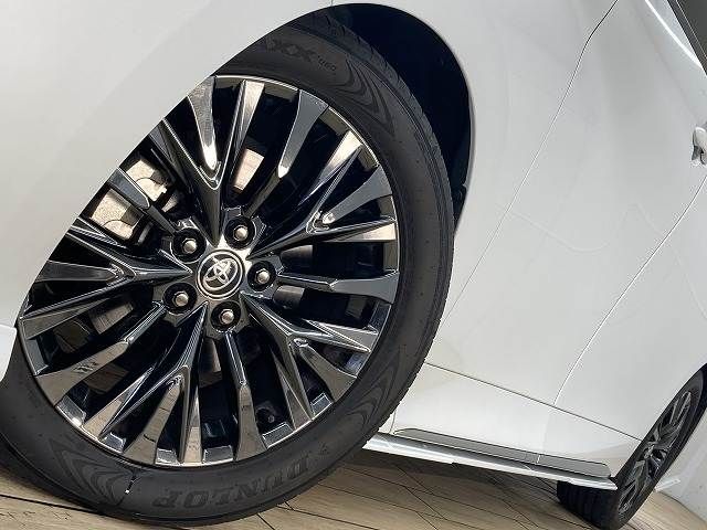 TOYOTA VELLFIRE  HYBRID 2023