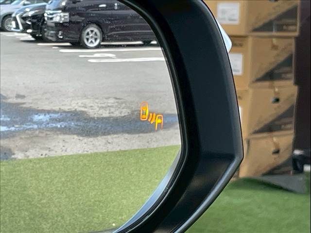 TOYOTA HARRIER 2WD 2024