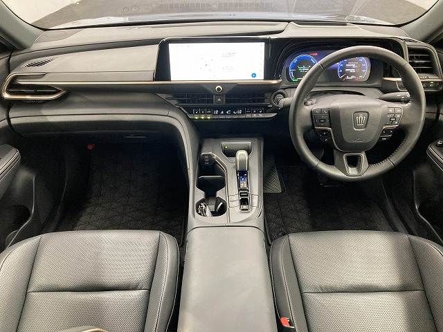 TOYOTA CROWN CROSSOVER 2023