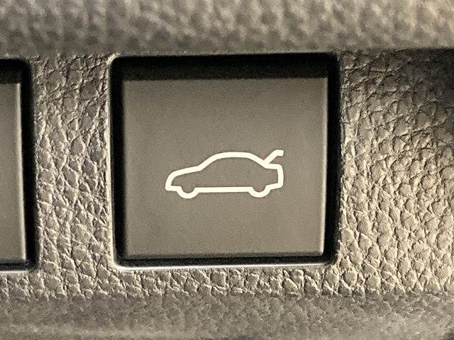 TOYOTA CROWN CROSSOVER 2023