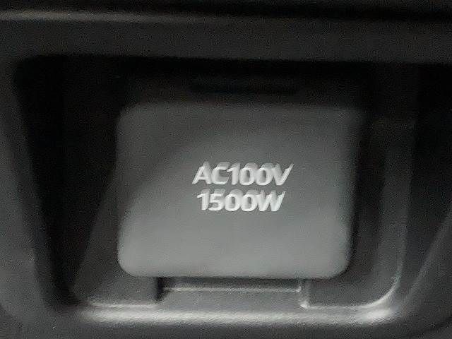 TOYOTA CROWN CROSSOVER 2023