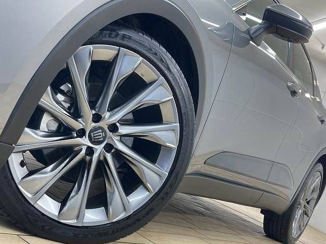 TOYOTA CROWN CROSSOVER 2023