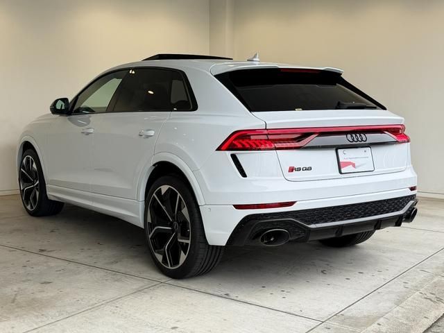 AUDI AUDI RS Q8 2024