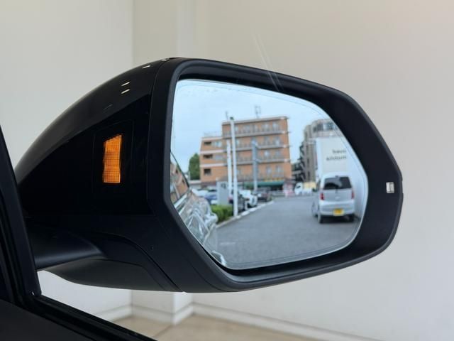 AUDI AUDI RS Q8 2024