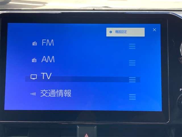 TOYOTA VOXY HYBRID 4WD 2022