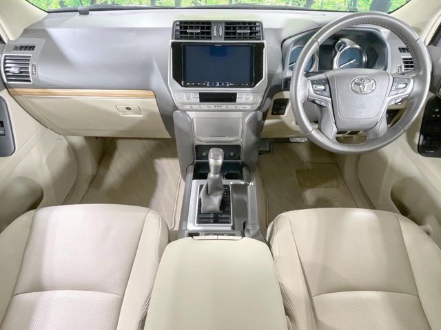 TOYOTA LANDCRUISER PRADO 2023