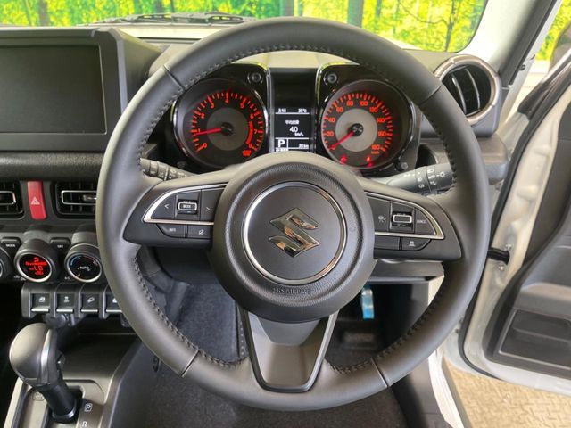 SUZUKI JIMNY NOMADE 2025