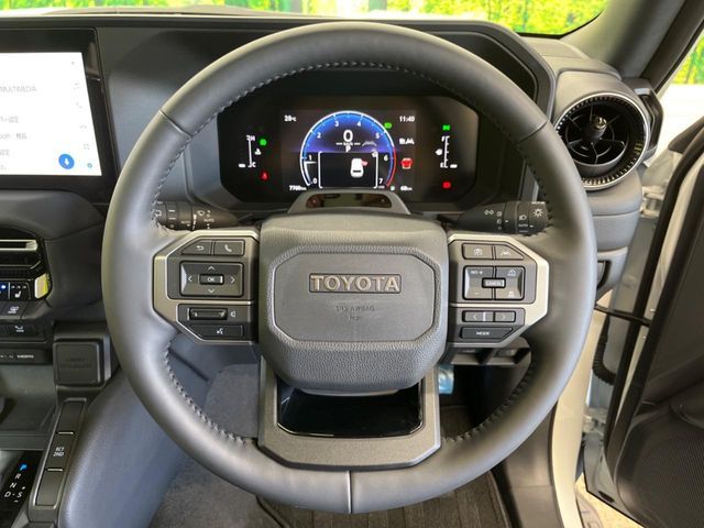 TOYOTA LANDCRUISER 250 2024