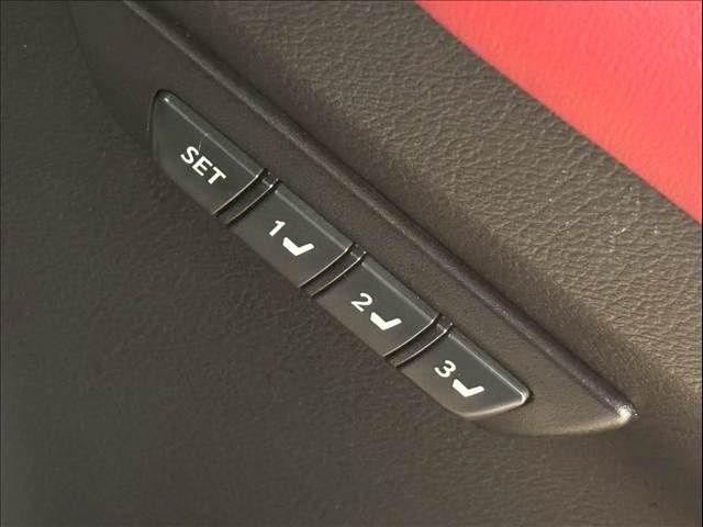 TOYOTA LEXUS NX300h 2019