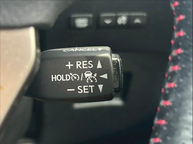 TOYOTA LEXUS NX300h 2019