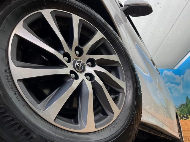 TOYOTA ALPHARD hybrid 4WD 2016