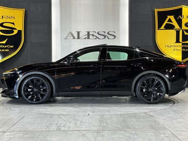 TOYOTA CROWN CROSSOVER 2023