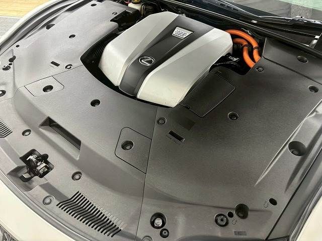 TOYOTA LEXUS LS500h 2017