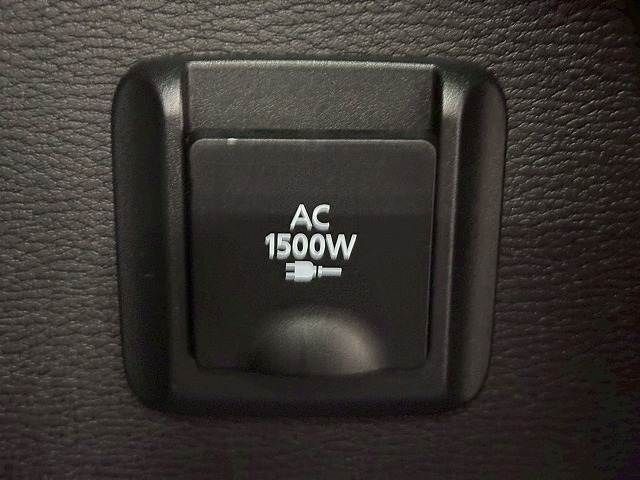 MITSUBISHI OUTLANDER PHEV 2023