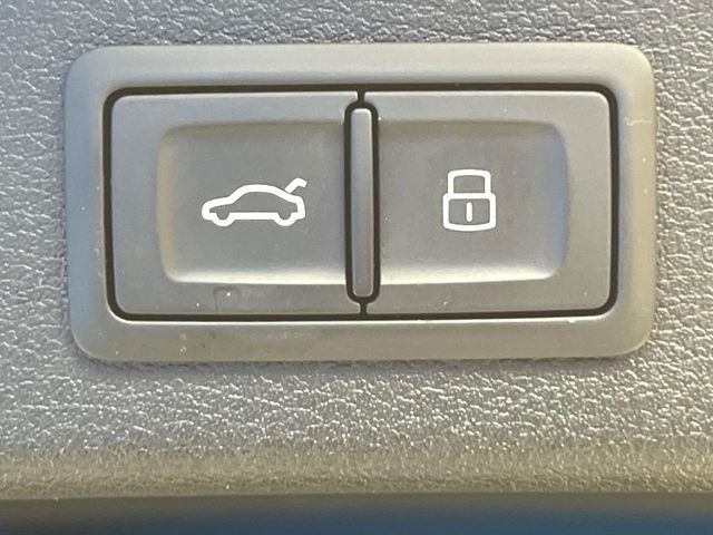 AUDI AUDI A4 AVANT 2016