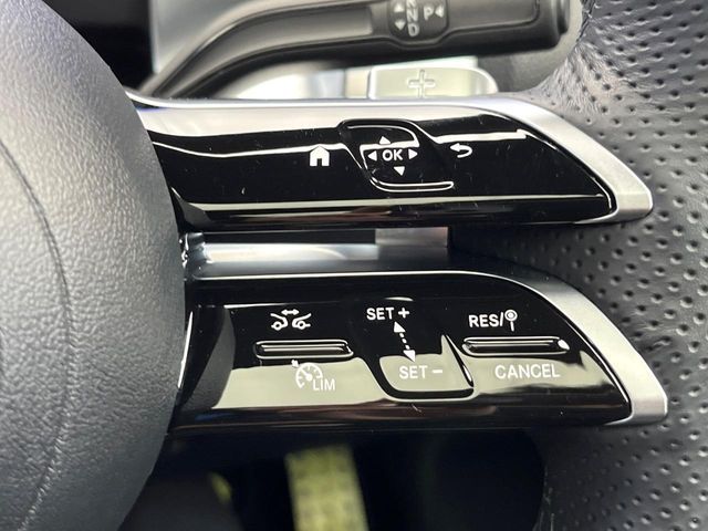 MERCEDES BENZ MERCEDES BENZ GLB 2024