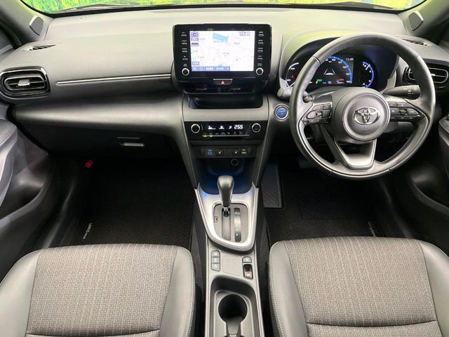 TOYOTA YARIS CROSS HYBRID 2023
