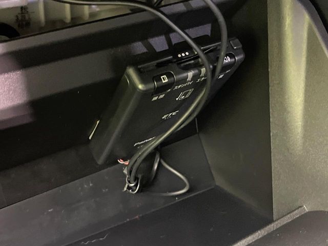 TOYOTA YARIS CROSS HYBRID 2023