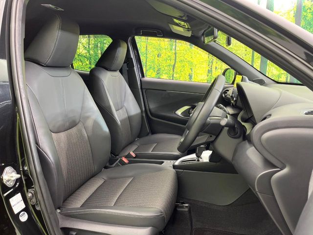 TOYOTA YARIS CROSS HYBRID 2023