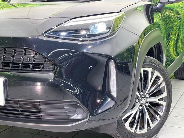 TOYOTA YARIS CROSS HYBRID 2023