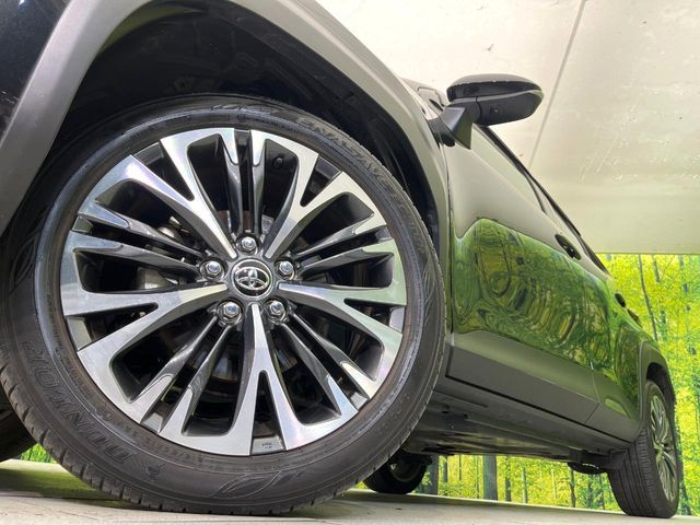 TOYOTA YARIS CROSS HYBRID 2023