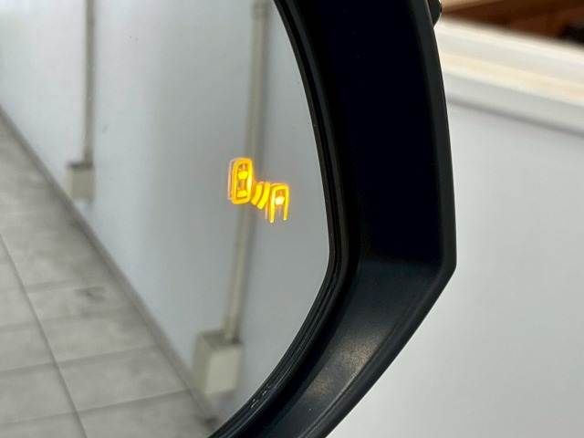 TOYOTA HARRIER 2WD 2021