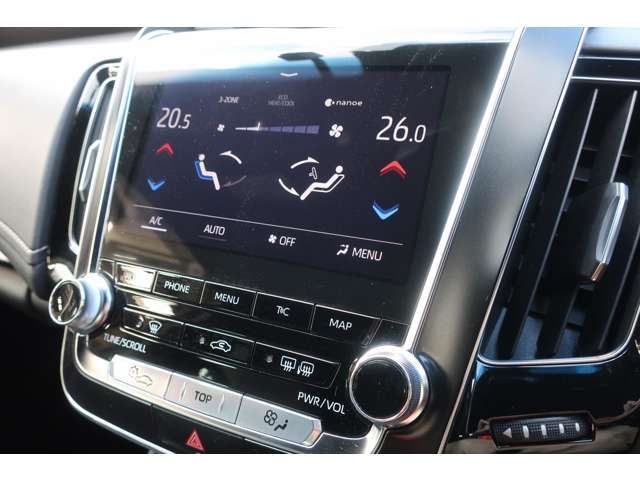 TOYOTA CROWN sedan hybrid 4WD 2018