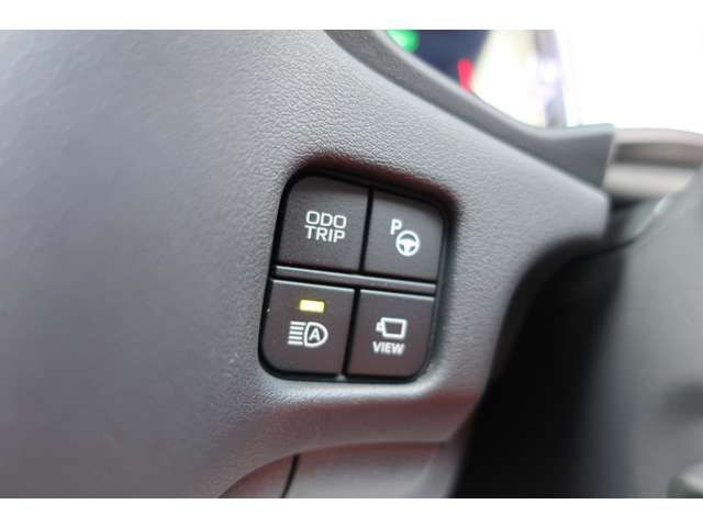 TOYOTA CROWN sedan hybrid 4WD 2018