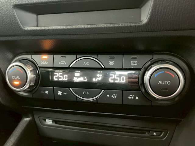 MAZDA AXELA SPORTS 2018