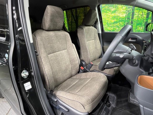 TOYOTA SIENTA HYBRID 2025