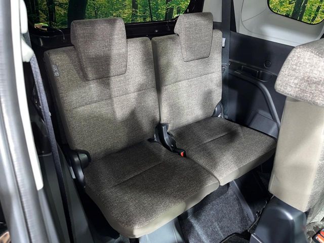 TOYOTA SIENTA HYBRID 2025