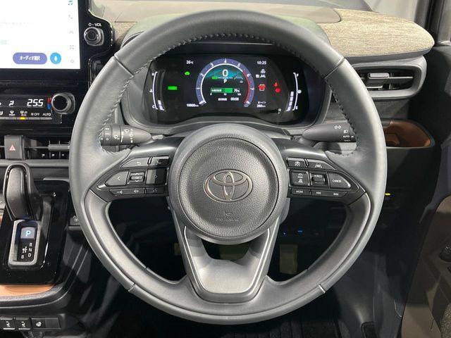 TOYOTA SIENTA HYBRID 2025