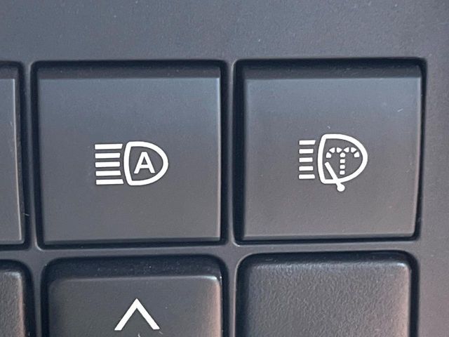 TOYOTA LANDCRUISER PRADO 2022