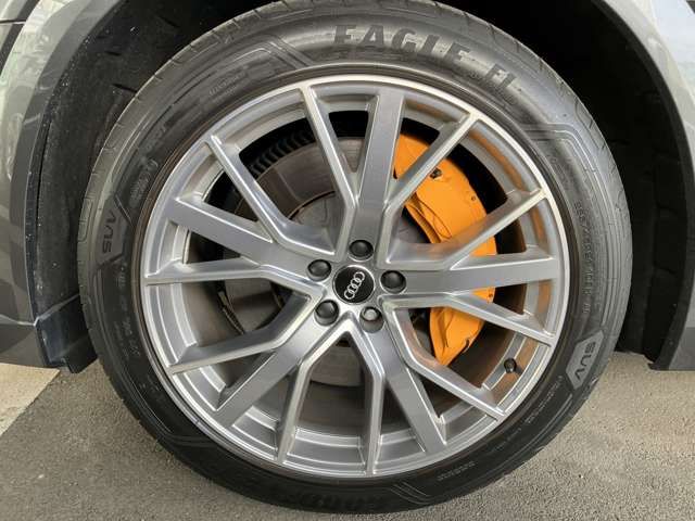 AUDI AUDI e-tron SPORTBACK 2021